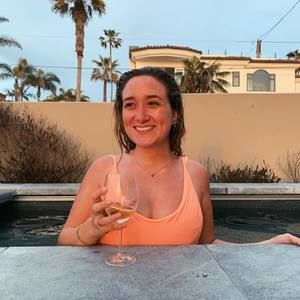 Meet your Posher, Lily